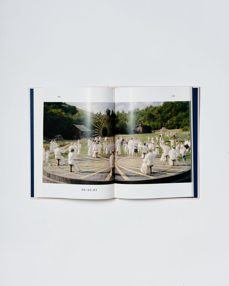 Midsommar Screenplay Book - Second View