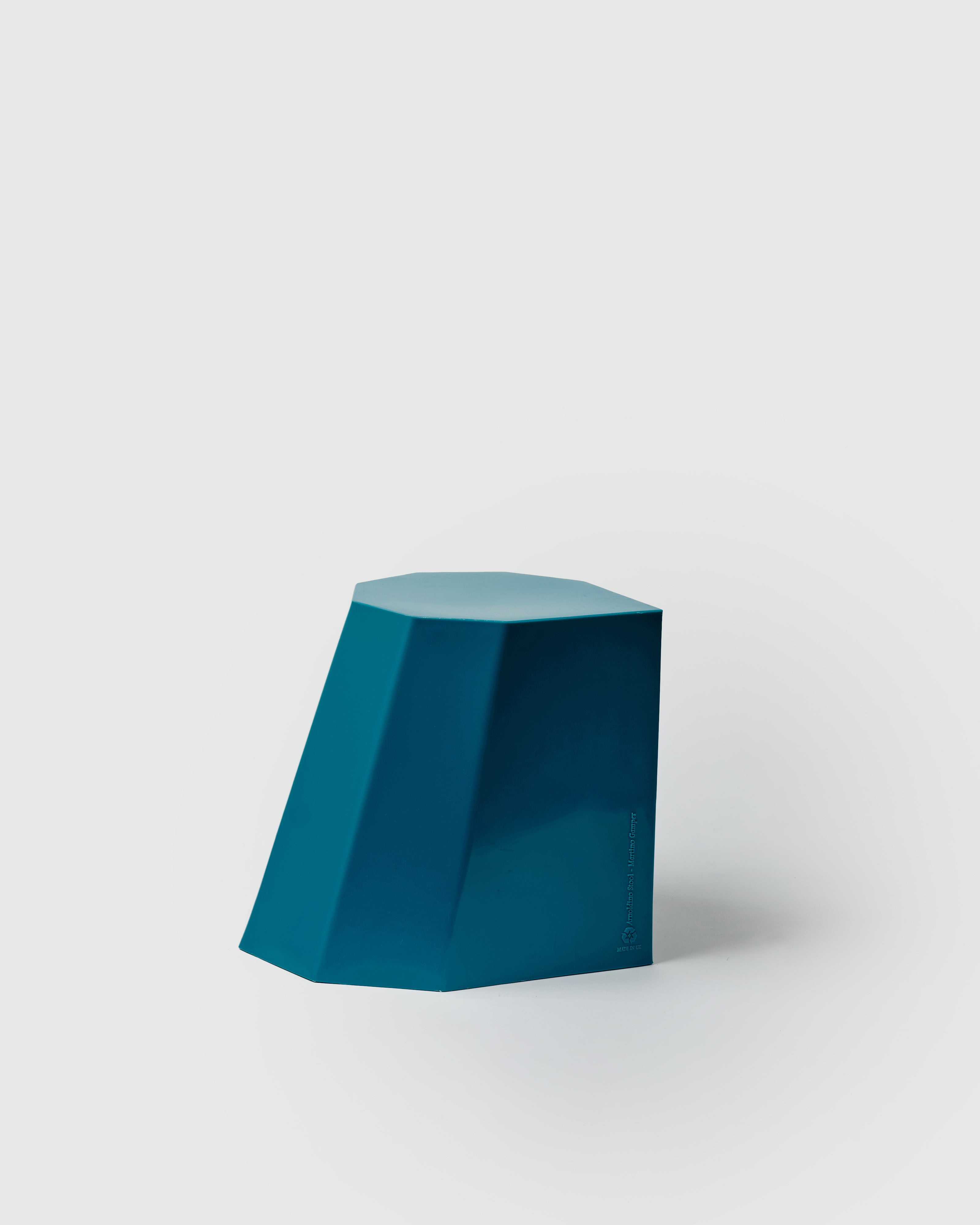 Arnoldino Circus Stool – Hato Press