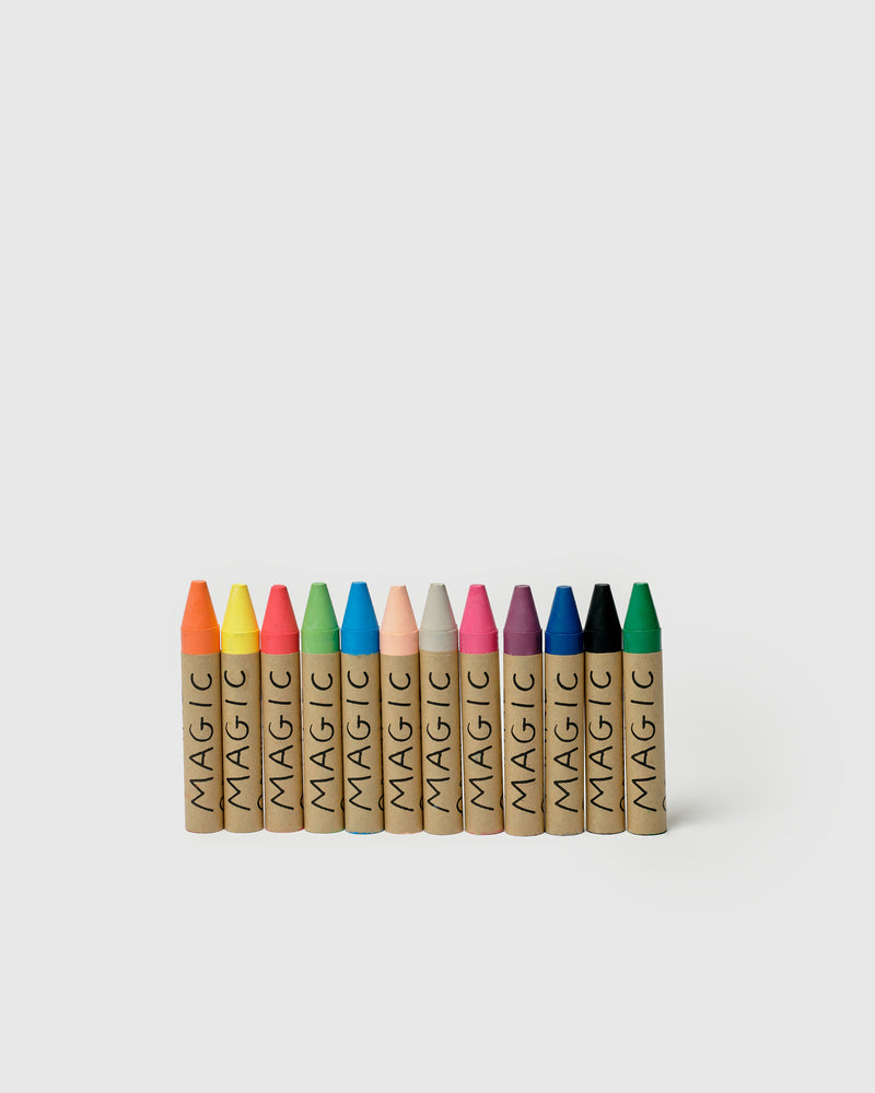 Doona's Magic Crayons